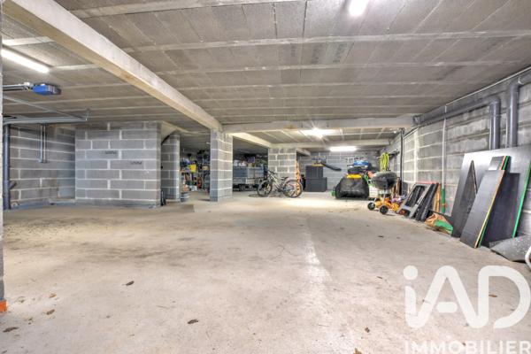 Maison à vendre 6 pièces 137 m² Saint-Léonard-de-Noblat