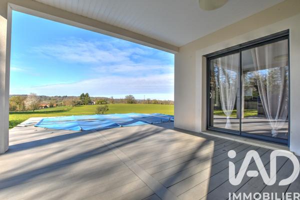 Maison à vendre 6 pièces 137 m² Saint-Léonard-de-Noblat