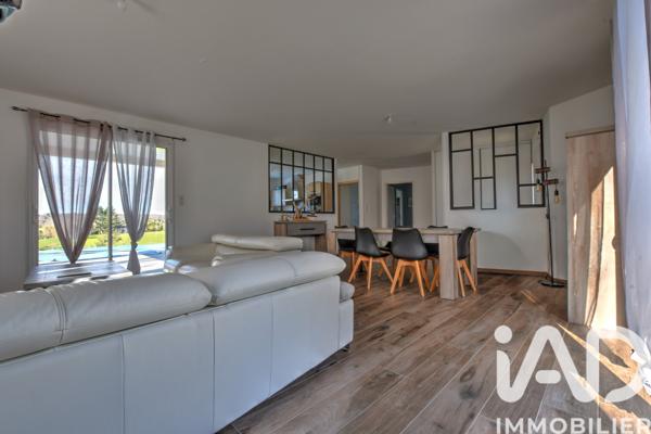 Maison à vendre 6 pièces 137 m² Saint-Léonard-de-Noblat