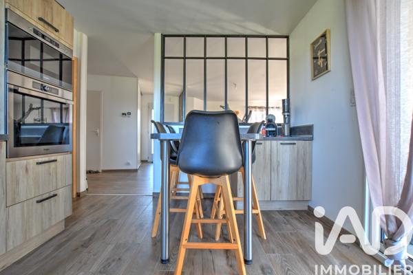 Maison à vendre 6 pièces 137 m² Saint-Léonard-de-Noblat