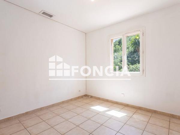 À vendre Maison 4 pièces 75.07 m² - Hyères 83400