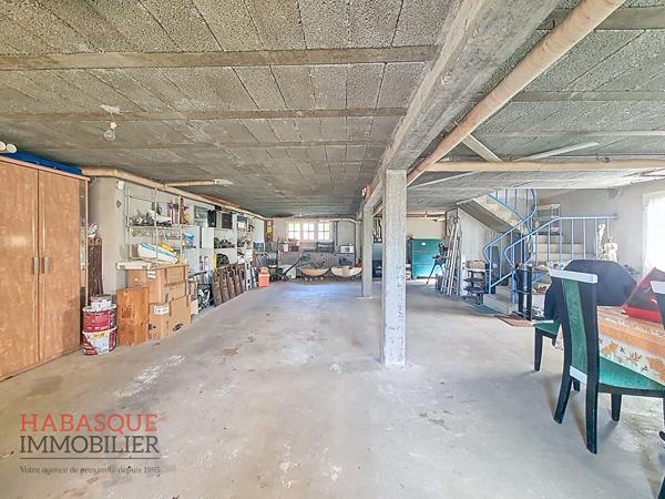 Maison 7 pièces à vendre à Landivisiau - Réf. 456CD , Landivisiau