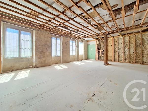 Maison à vendre  4 pièces - 154,61 m 2   ARGENTAN  - 61