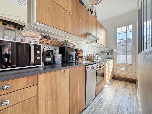 DUPLEX Villeneuve Saint Georges 4 pièces dernier étage avec terrasse!