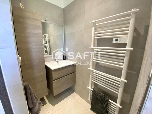 Villa contemporaine piscine, chambre de plain pied