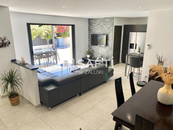 Villa contemporaine piscine, chambre de plain pied