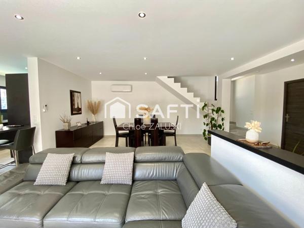 Villa contemporaine piscine, chambre de plain pied