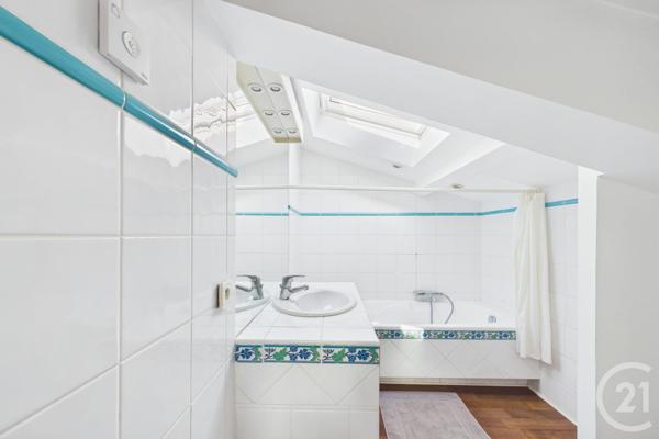 Maison à vendre  8 pièces - 257,83 m2 EYSINES - 33