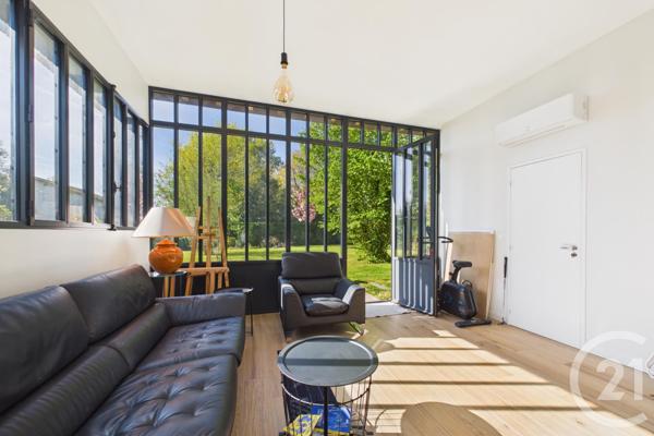 Maison à vendre  8 pièces - 257,83 m2 EYSINES - 33