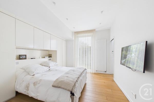 Maison à vendre  8 pièces - 257,83 m2 EYSINES - 33