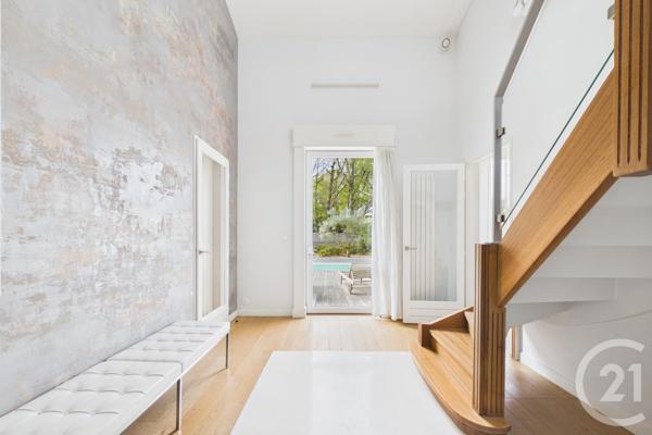 Maison à vendre  8 pièces - 257,83 m2 EYSINES - 33