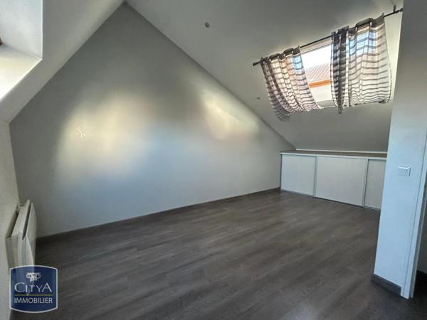 Appartement à louer 4 pièces 101.3m²