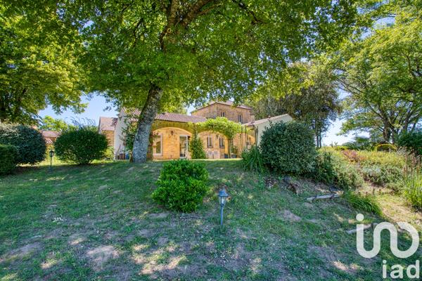 Maison à vendre 4 pièces 158 m² Sarlat-la-Canéda