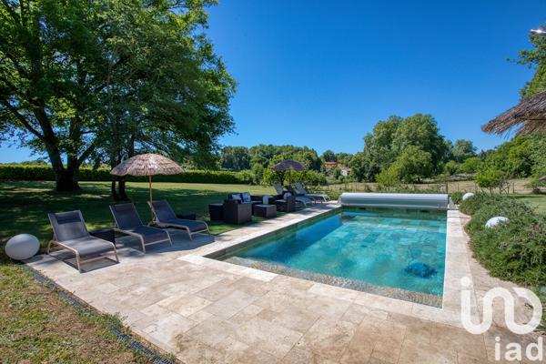 Maison à vendre 4 pièces 158 m² Sarlat-la-Canéda