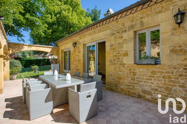 Maison à vendre 4 pièces 158 m² Sarlat-la-Canéda
