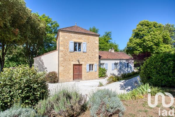 Maison à vendre 4 pièces 158 m² Sarlat-la-Canéda