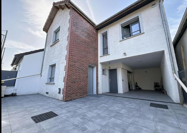 Maison  moderne à Villejuif de 225 m2 avec  7 chambres