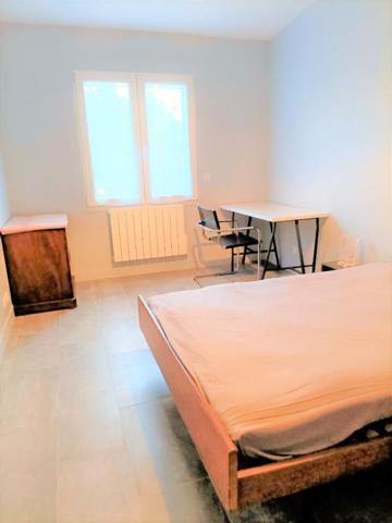 Maison  moderne à Villejuif de 225 m2 avec  7 chambres