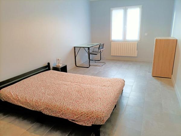 Maison  moderne à Villejuif de 225 m2 avec  7 chambres