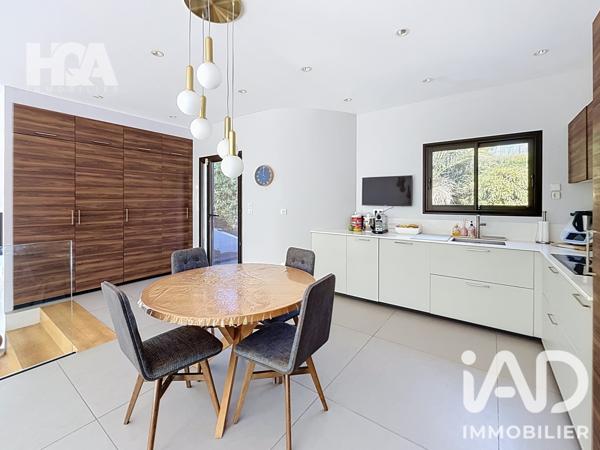 Maison à vendre 6 pièces 172 m² Toulon