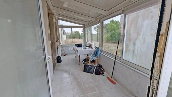 Vente                                                      Maison de village
                        
                     7 pièces                      168 m2                     à La Roche-en-Brenil