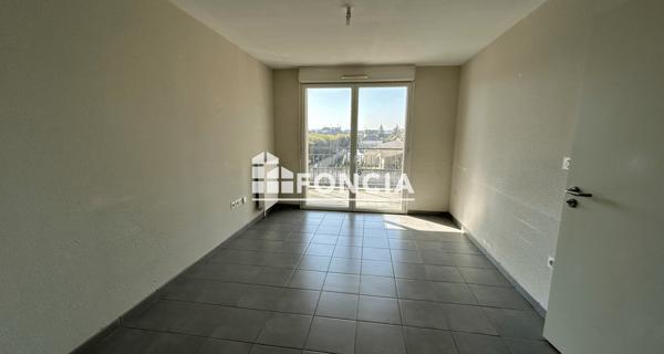 Location Appartement 2 pièces 37.6 m² - Montereau-fault-yonne 77130