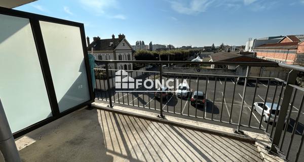 Location Appartement 2 pièces 37.6 m² - Montereau-fault-yonne 77130