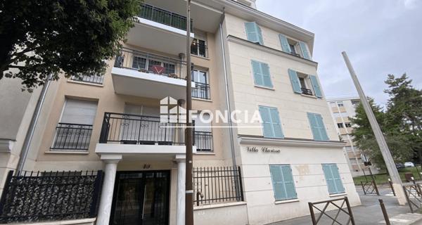 Location Appartement 2 pièces 45.5 m² - Châtenay-malabry 92290