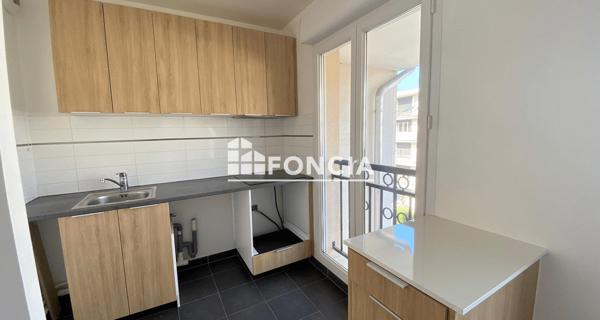Location Appartement 2 pièces 45.5 m² - Châtenay-malabry 92290