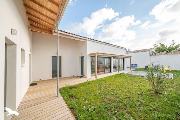 Maison à vendre 400 140 € Saint-Denis-d'Oléron 4 p 87 m² DPE A