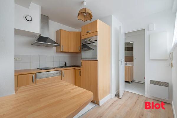 Immeuble 33 pièce(s)