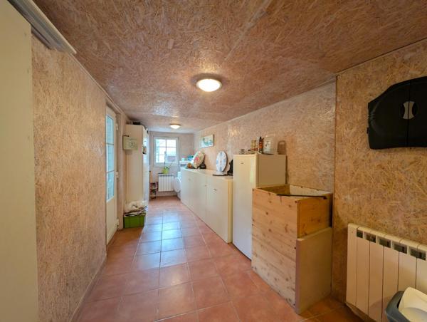 Charmante maison rénovée avec goût - 3 chambres - jardin - hangard