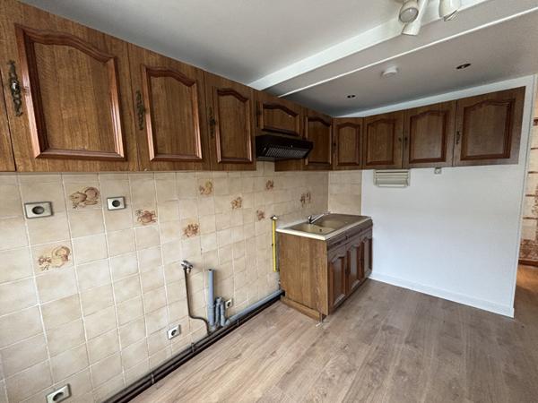 Le Bourget : à louer maisons 39.18 M2 en lot avant