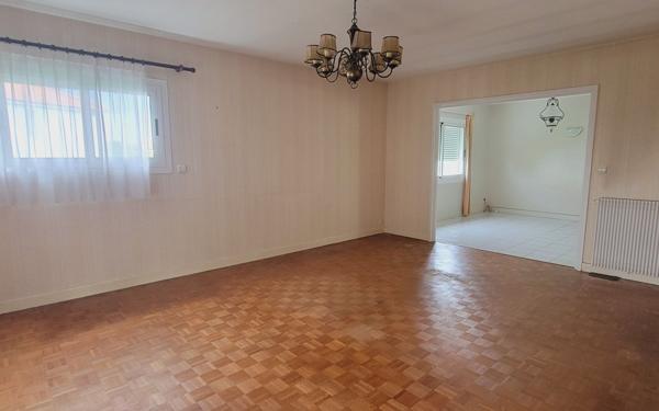 Maison à vendre    7 pièces • 180 m2 Pau