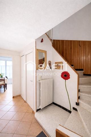 Maison 5 pièces sans travaux avec jardin et garage