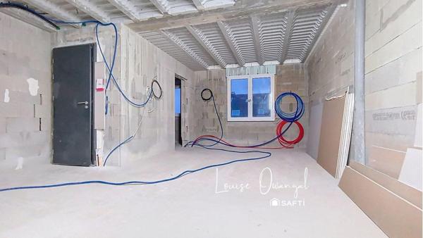 Appartement brut à fort potentiel - Créez votre T4 !