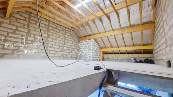 Appartement brut à fort potentiel - Créez votre T4 !
