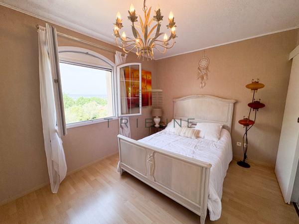Maison 4 pièce(s) 3 chambre(s) 130 m²