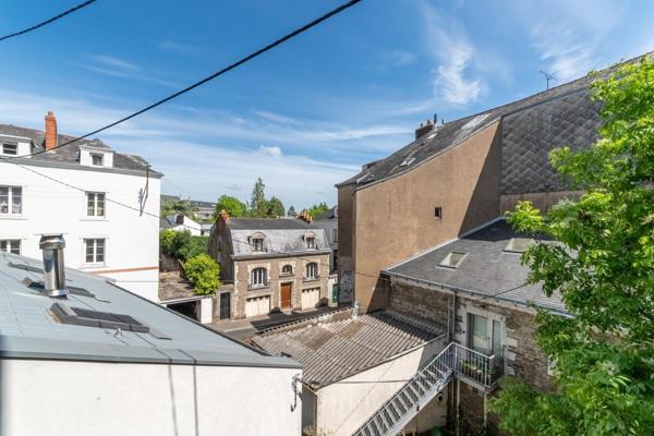 Nantes Viarme – T2 meublé de caractère