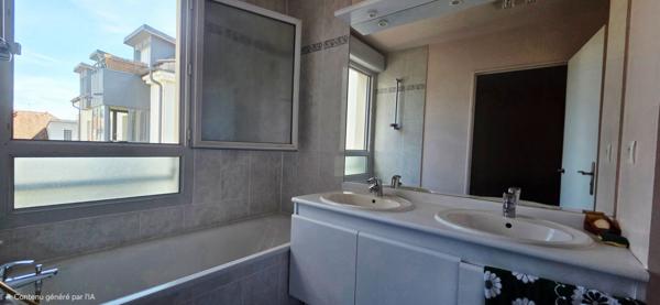 Appartement 5 pièces à vendre à Étampes dans une résidence sécurisée avec ascenseur et place de stationnement couverte, idéalement situé à la collégiale.