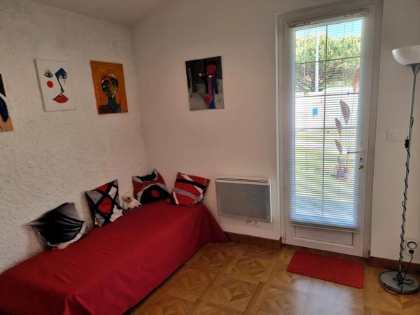 DOLUS D'OLERON (17), Superbe demeure contemporaine 11 pièces 236m² dont 191m² habitable terrain clos murs 677m²