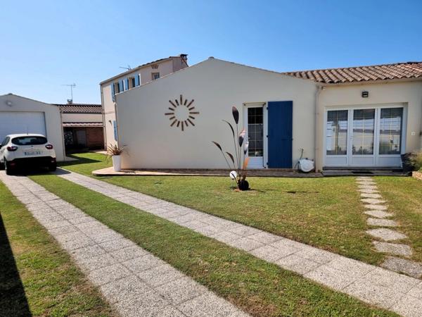 DOLUS D'OLERON (17), Superbe demeure contemporaine 11 pièces 236m² dont 191m² habitable terrain clos murs 677m²