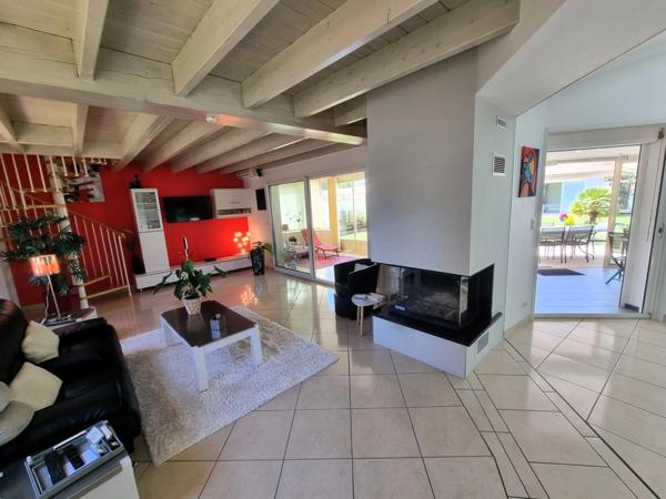 DOLUS D'OLERON (17), Superbe demeure contemporaine 11 pièces 236m² dont 191m² habitable terrain clos murs 677m²