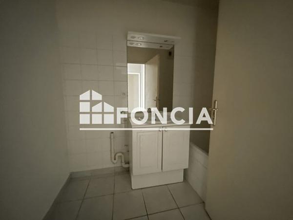 Location Appartement 3 pièces 66.63 m² - 45 RUE PIERRE CAMPION Beuzeville 27210