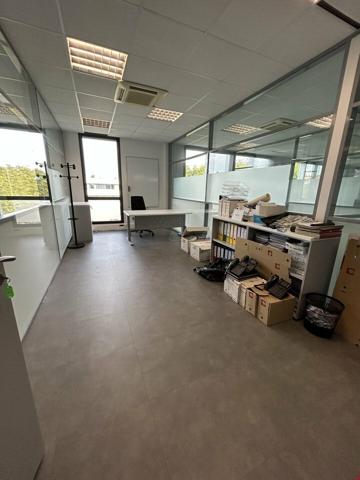 BUREAUX à LOUER de 326 m²