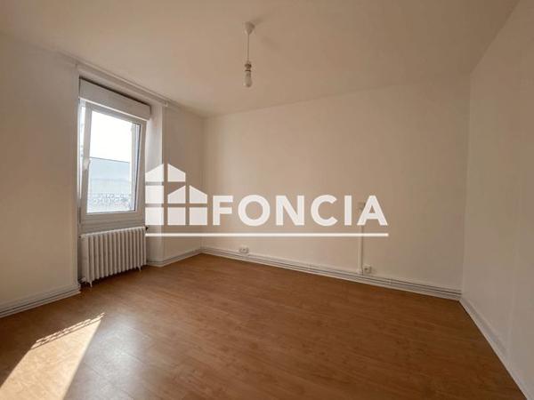 Location Appartement 3 pièces 61.7 m² - 16 RUE SAINT GILDAS Vannes 56000