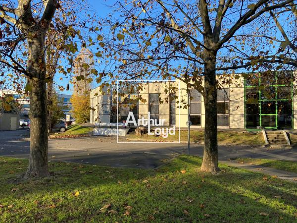Bureaux à louer Toulouse Labège - surface de 73 m² - proche commerces