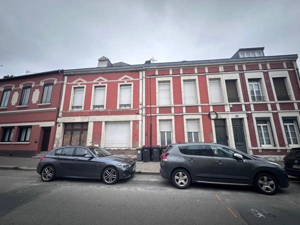 Vente Immeuble 11 pièces 225 m2 à Saint-Quentin