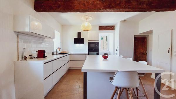 Maison à vendre  10 pièces - 227,43 m2 ENTRELACS - 73