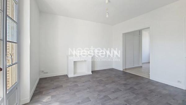 St Cyr l'Ecole proche gare : Appartement 2 pièces avec balcon et cave
